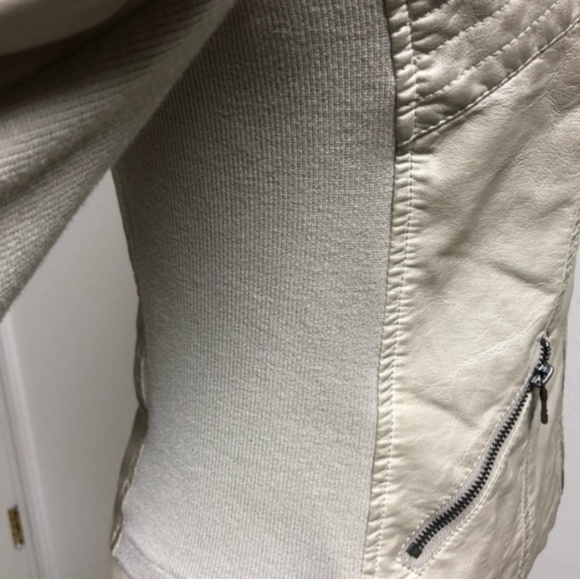 Jacket - Picture 2 of 3